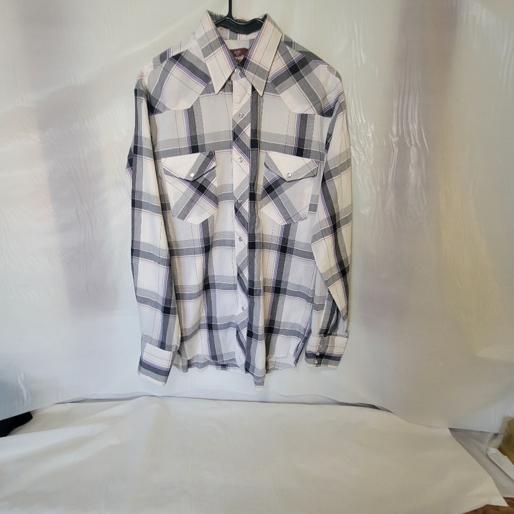 Mens Wrangler Button Down With Pearl Snaps